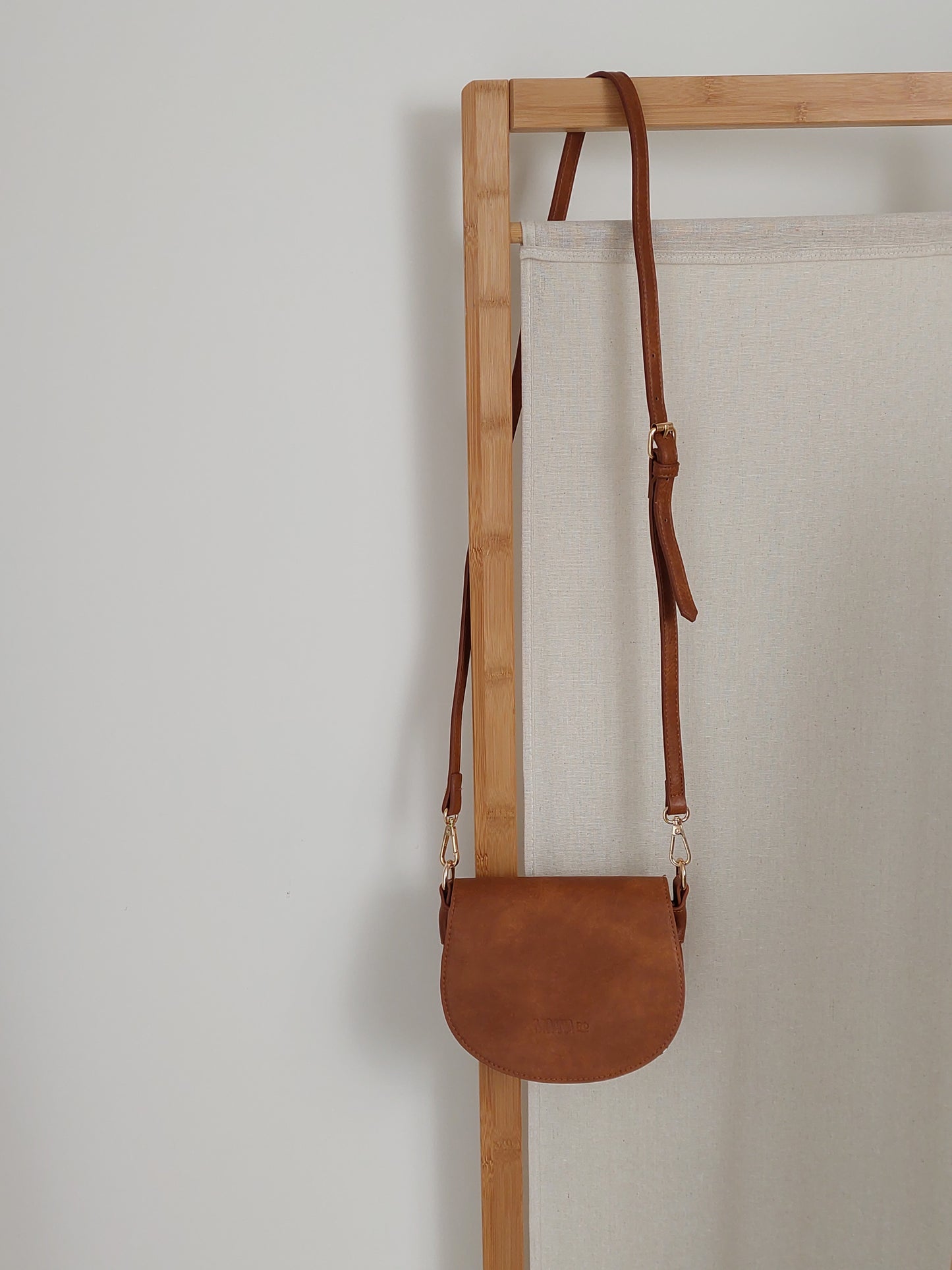 Vegan Leather Oakura Bag- Tan