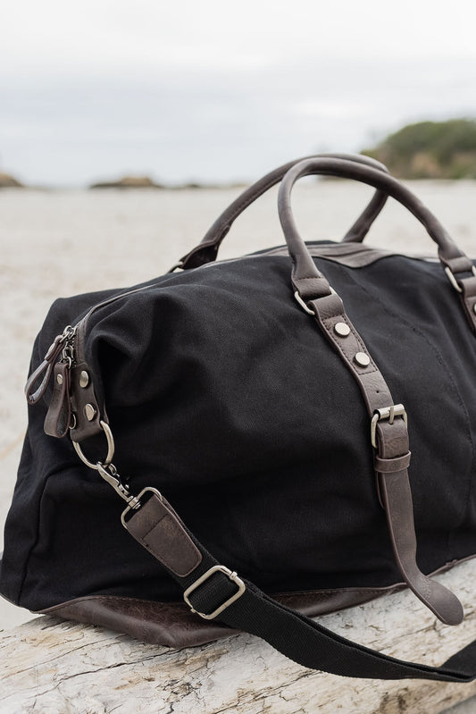 Tekapo Canvas Overnighter Bag - Black