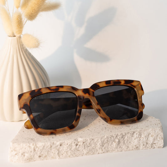 Cilla Black Sunglasses - Tortoise