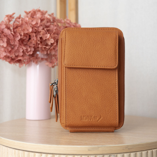 Courtenay Place Purse - Tan