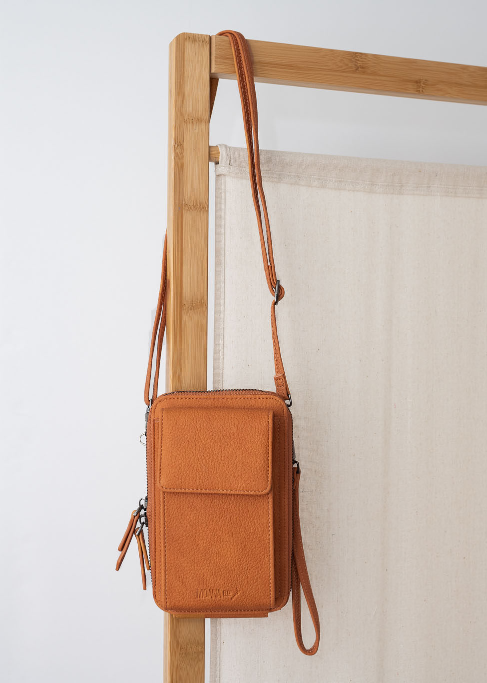 Courtenay Place Purse - Tan