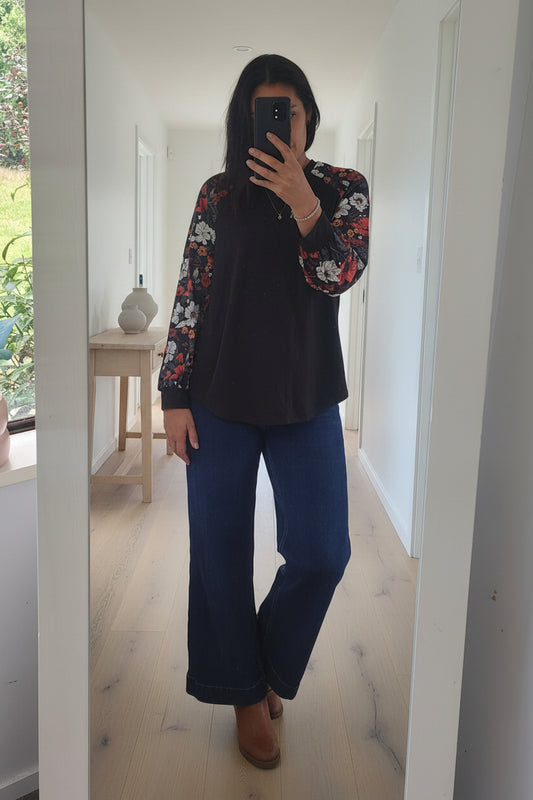 PRE-ORDER** Earthy Floral Sleeve Dana Top