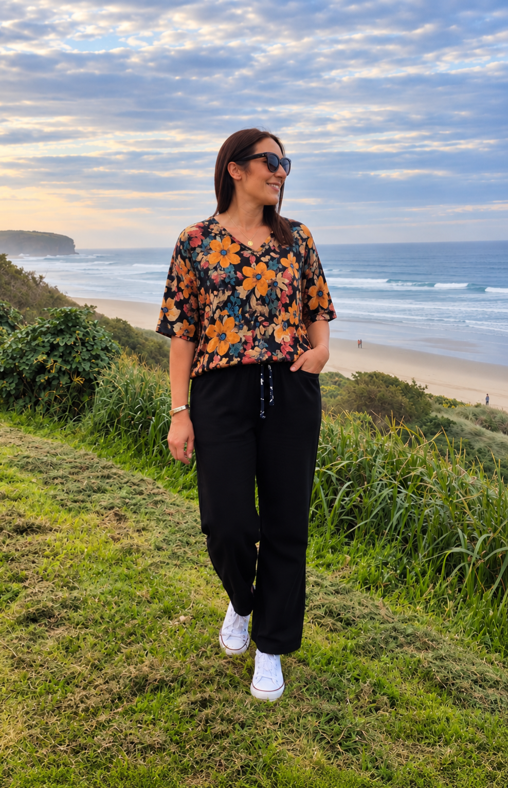 Short Sleeve Verity Tie Top - Black/Rust Floral