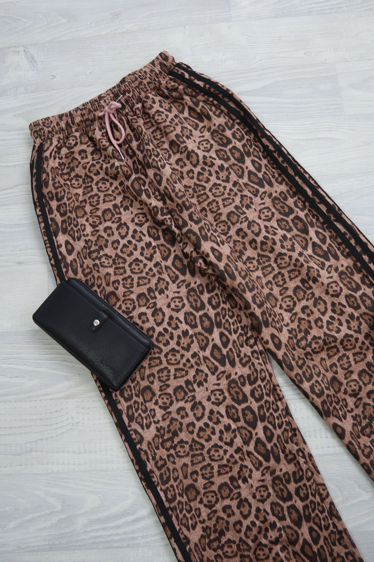 Leo Side Stripe Joggers - Brown