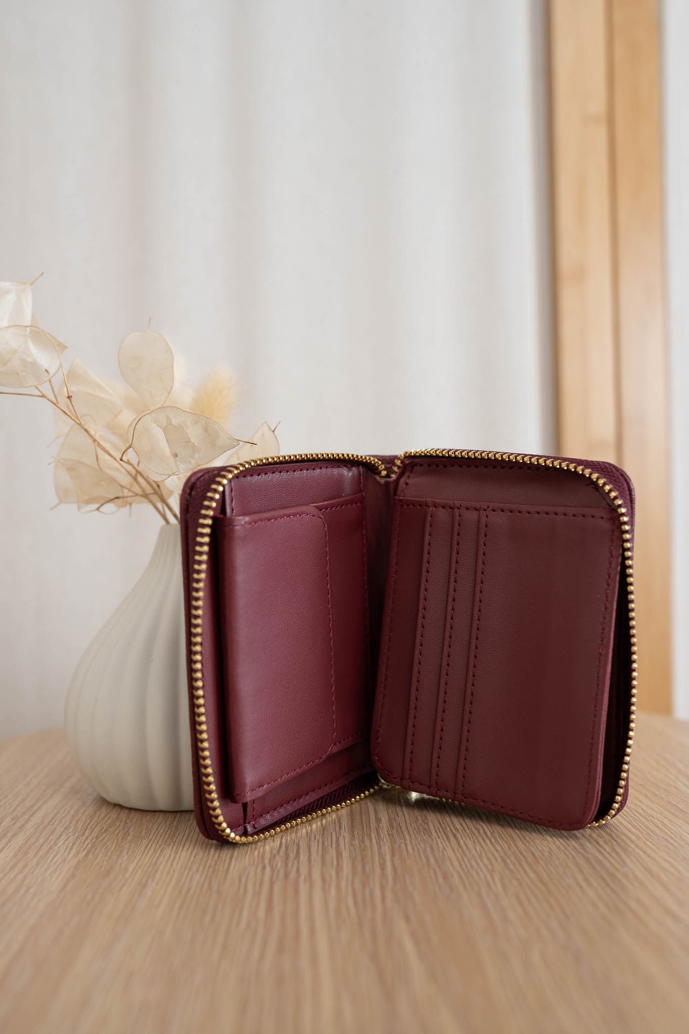 The Mission Bay Wallet - Wine