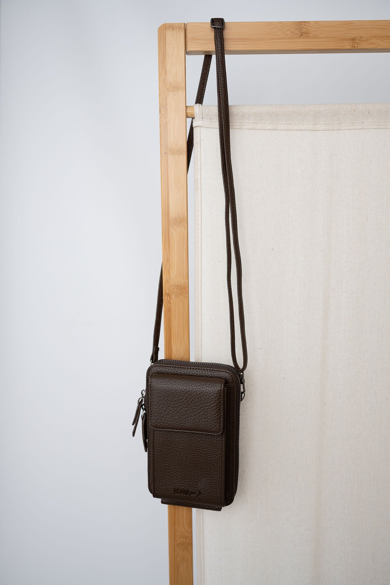 Courtenay Place Purse - Chocolate