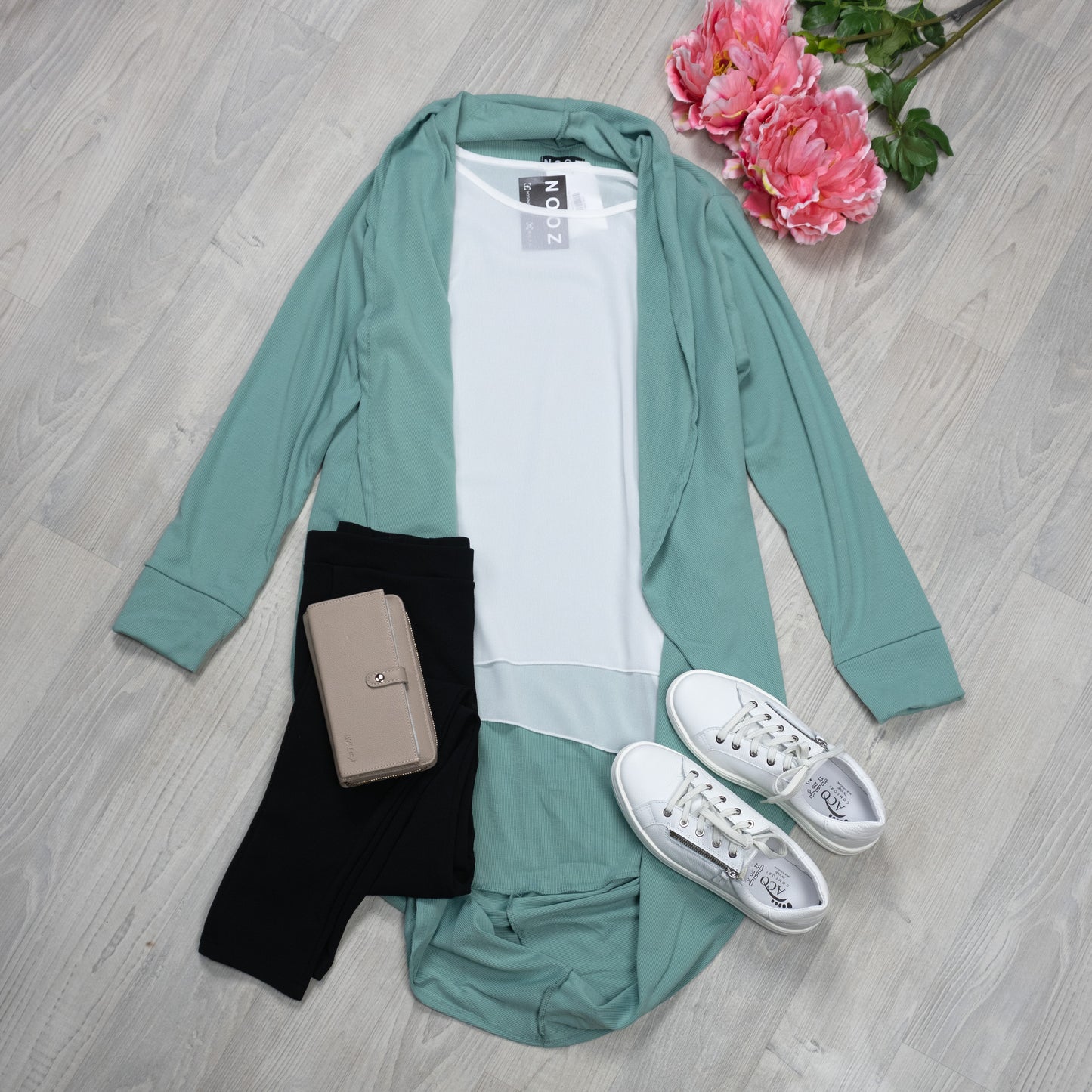 Sage - Lightweight Kimono Cardi