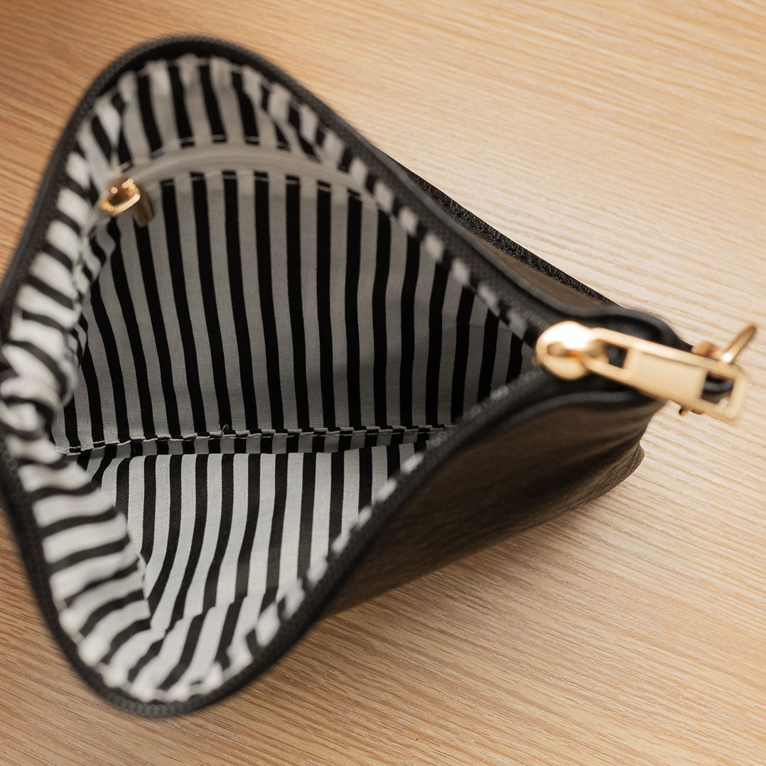 Vegan Leather Viaduct Clutch - Black