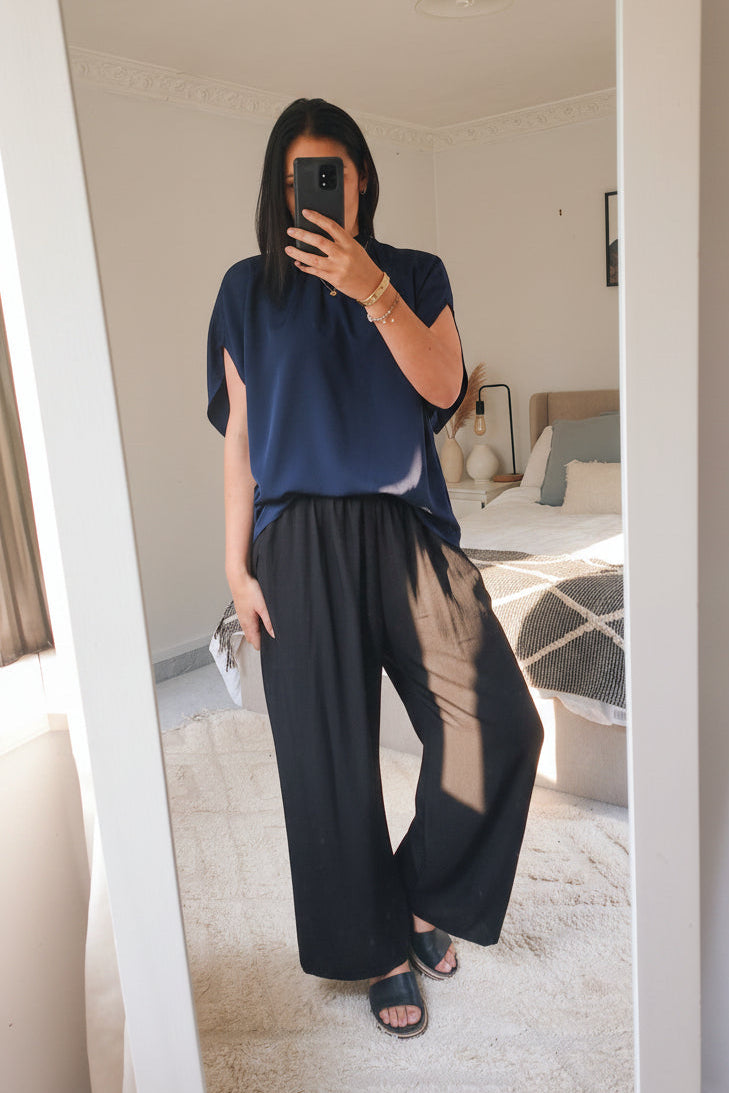 Silky Niamh Capsule Tie Top - Navy