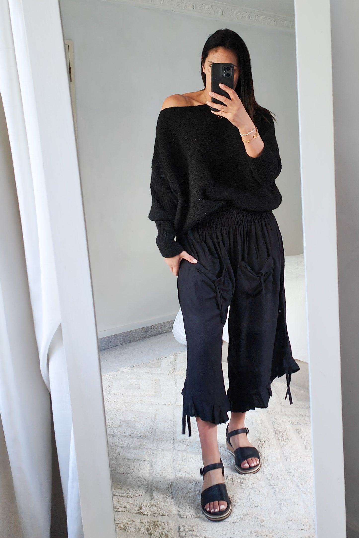 Wideleg Ruffle Hem Pants - Black
