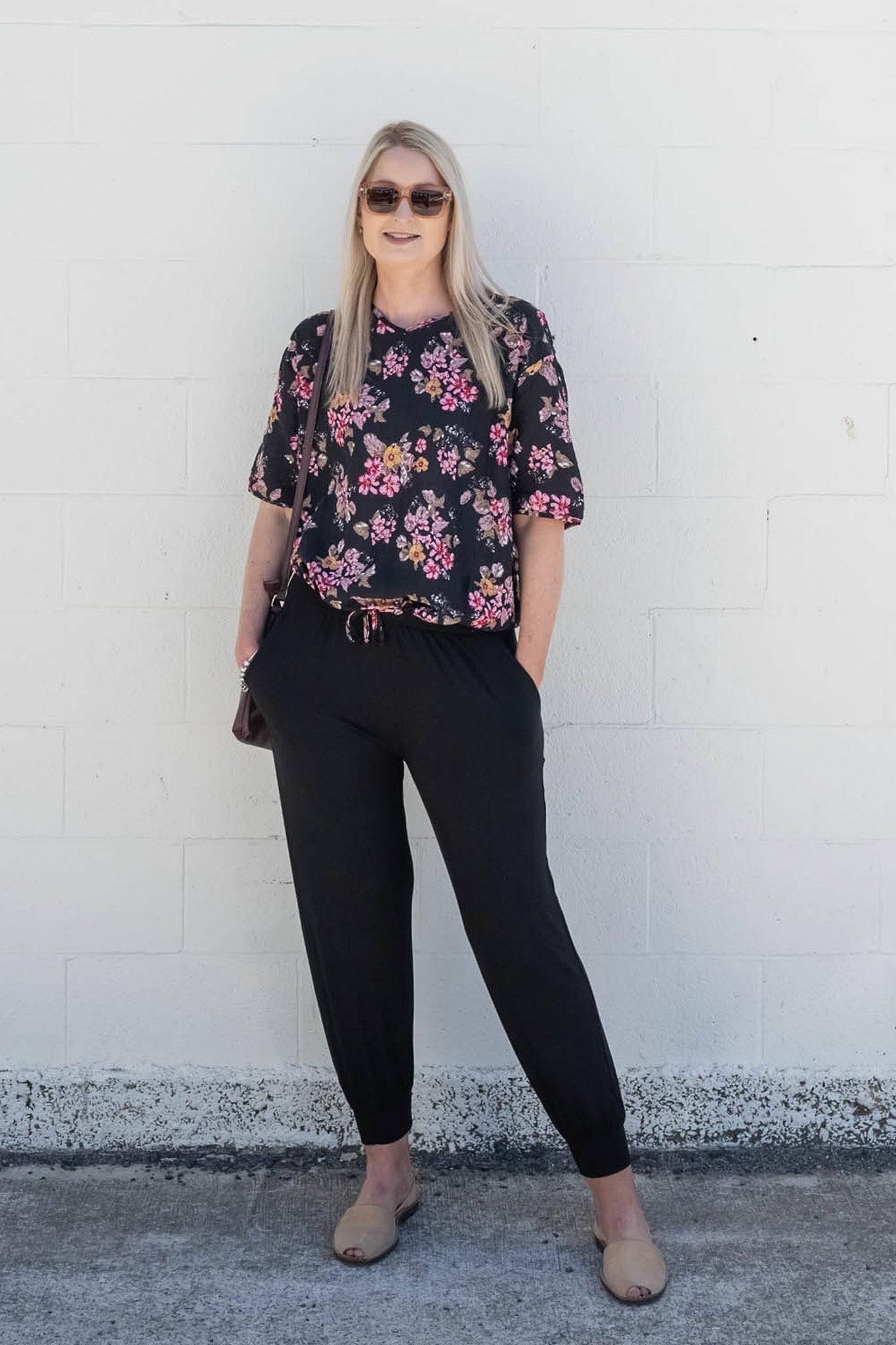 Short Sleeve Verity Tie Top - Black/Pink Floral