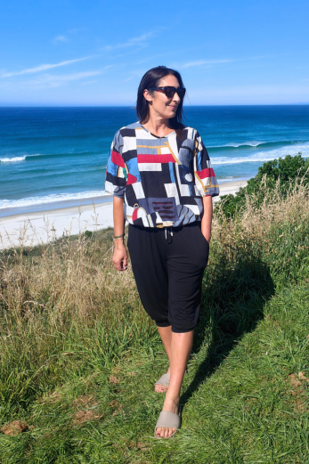 Short Sleeve Verity Tie Top -Retro Geometric