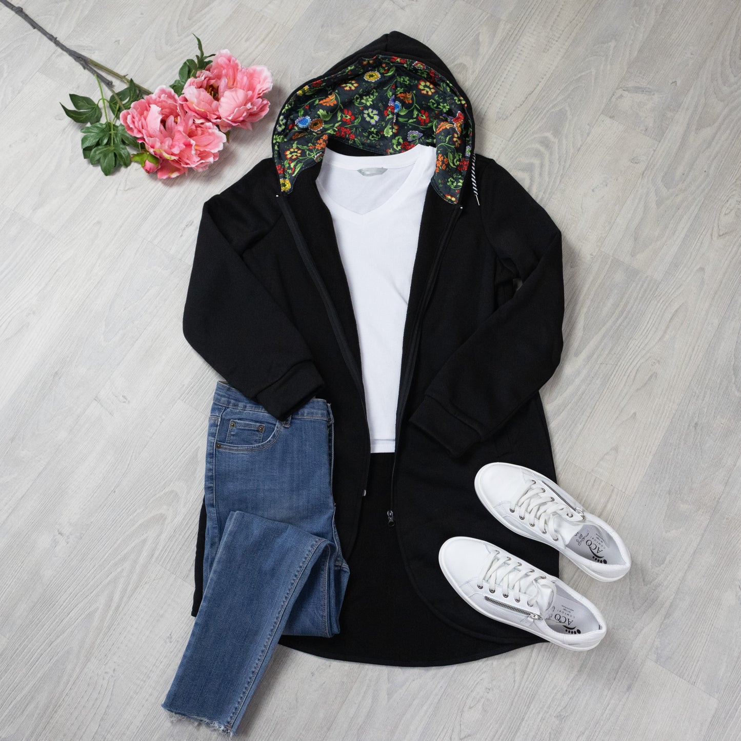 Floral Hood Fleecy Jacket - Black
