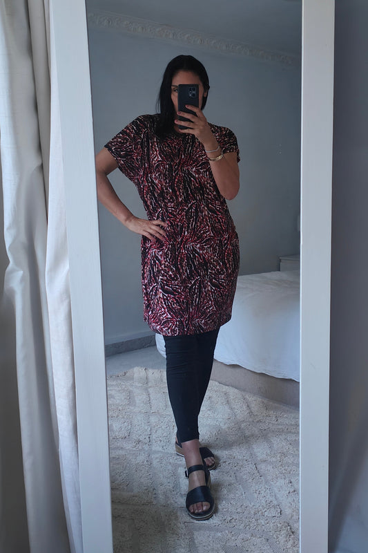 Slouchy T-Shirt Dress - Abstract Print