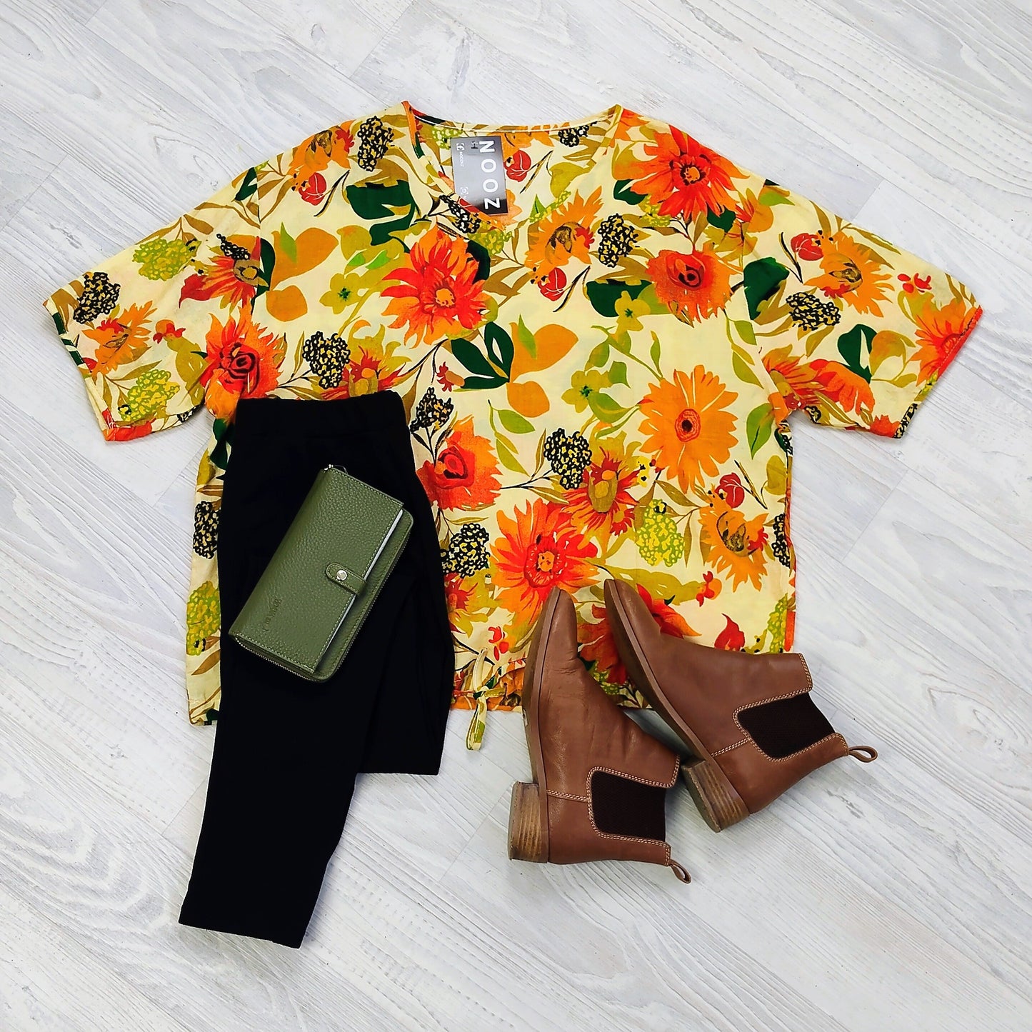 Short Sleeve Verity Tie Top - Sienna Florals