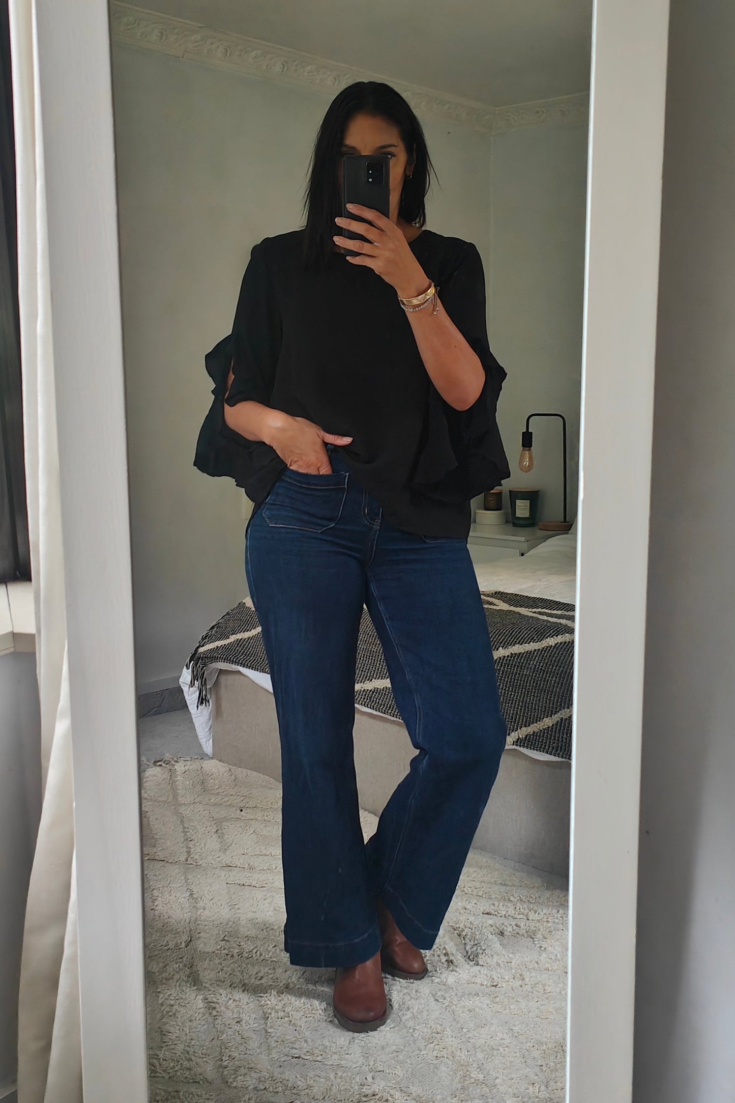 3/4 Ruffle Sleeve Chelsea Top - Black