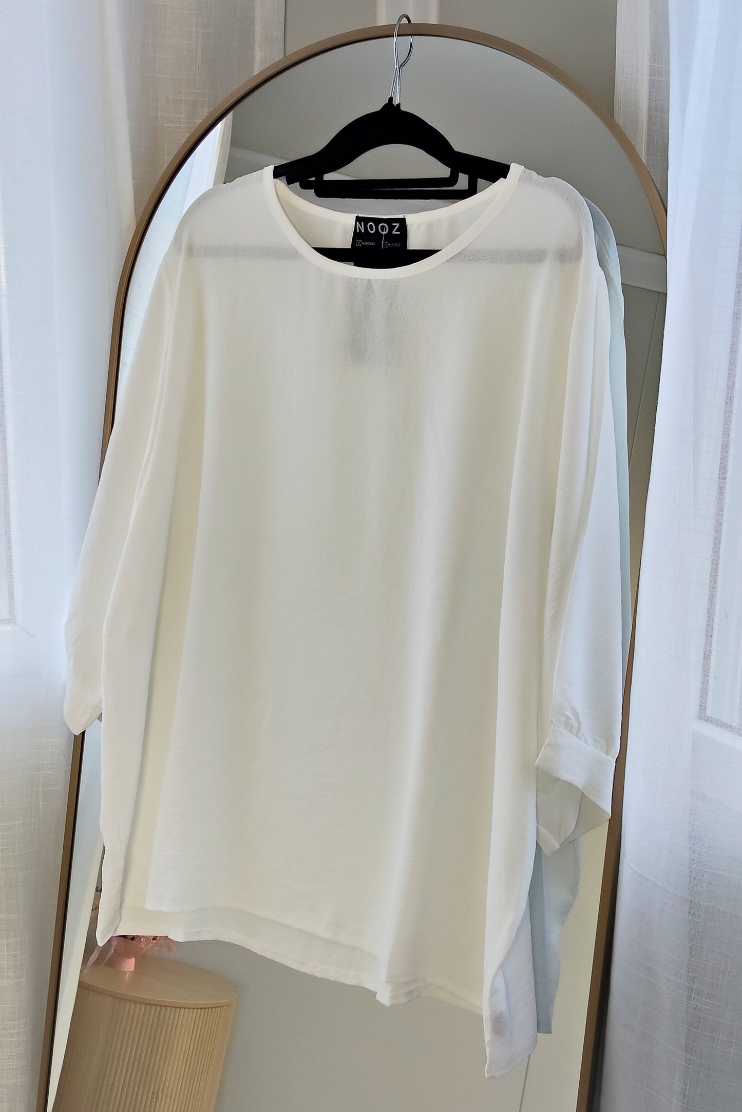 Plain Draped Izzy Top - White