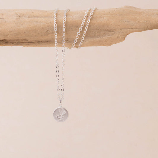 Round Fantail Necklace - Silver
