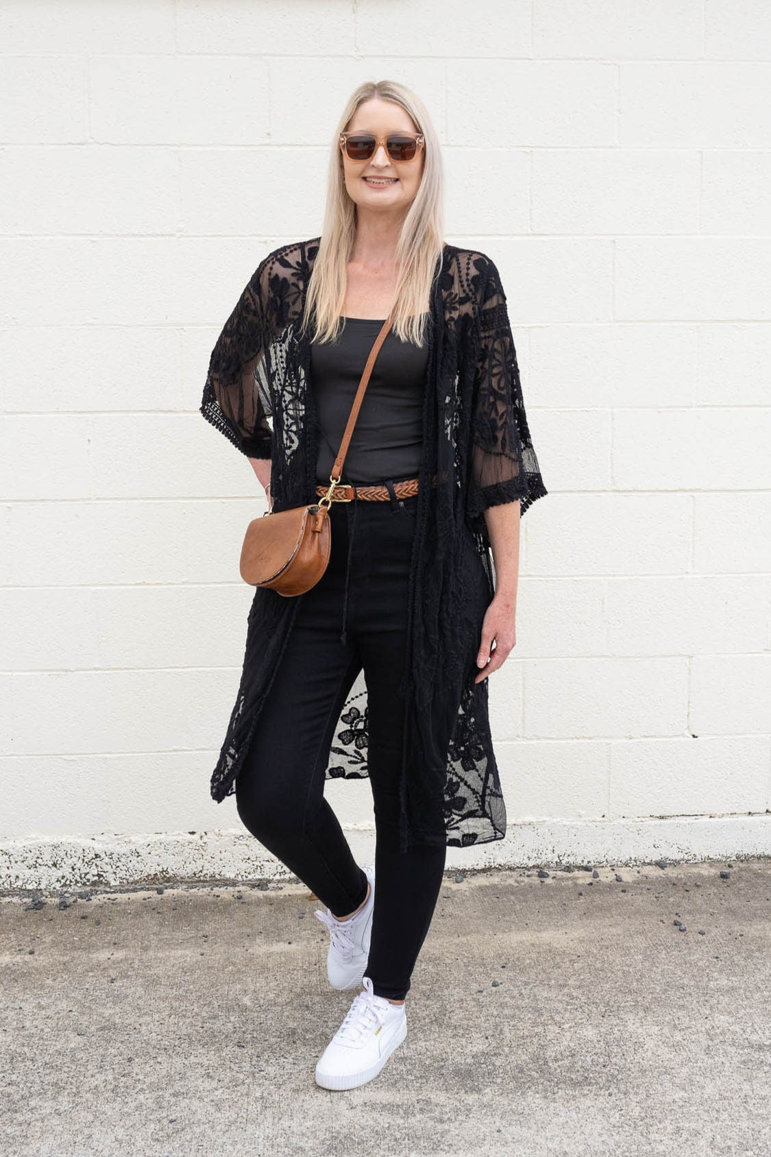 Black Ariana Embroidered Cardi