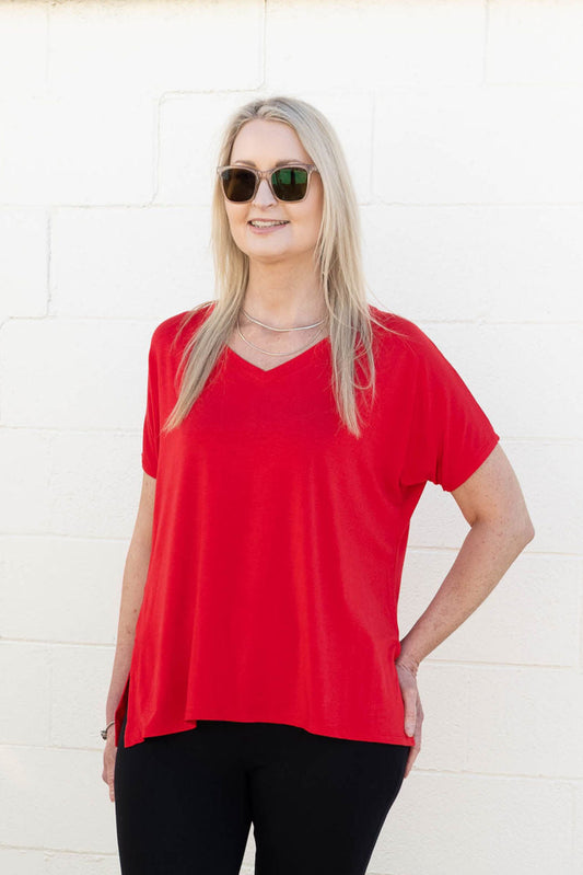 Basic V-neck Tee - Red