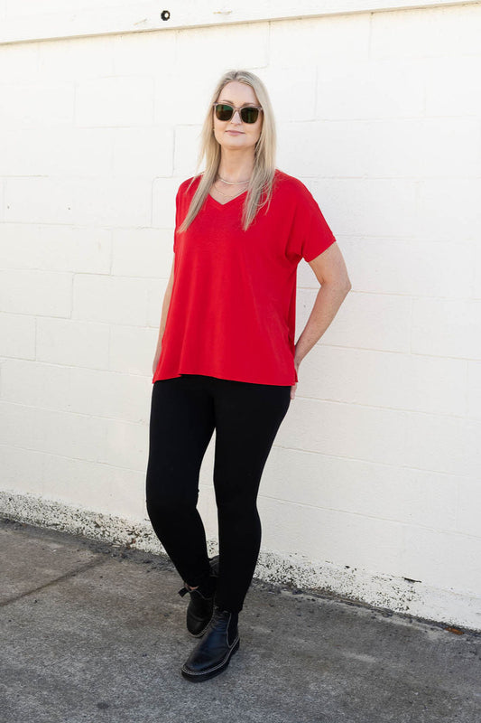 Basic V-neck Tee - Red