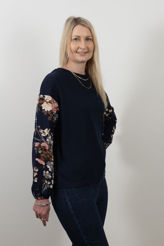 2nd PRE-ORDER** Navy Silky Floral Sleeve Amie Top