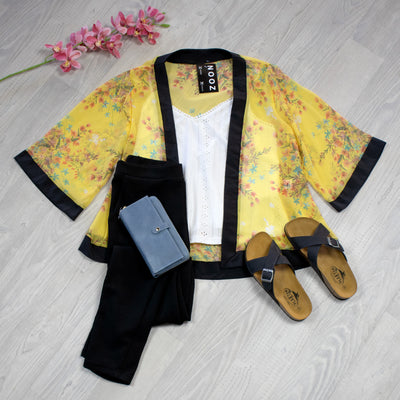 Shorter Luna Kimono - Yellow Bouquet
