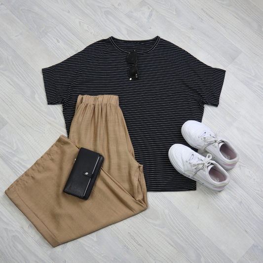 Falling Tee - Thin White Stripe