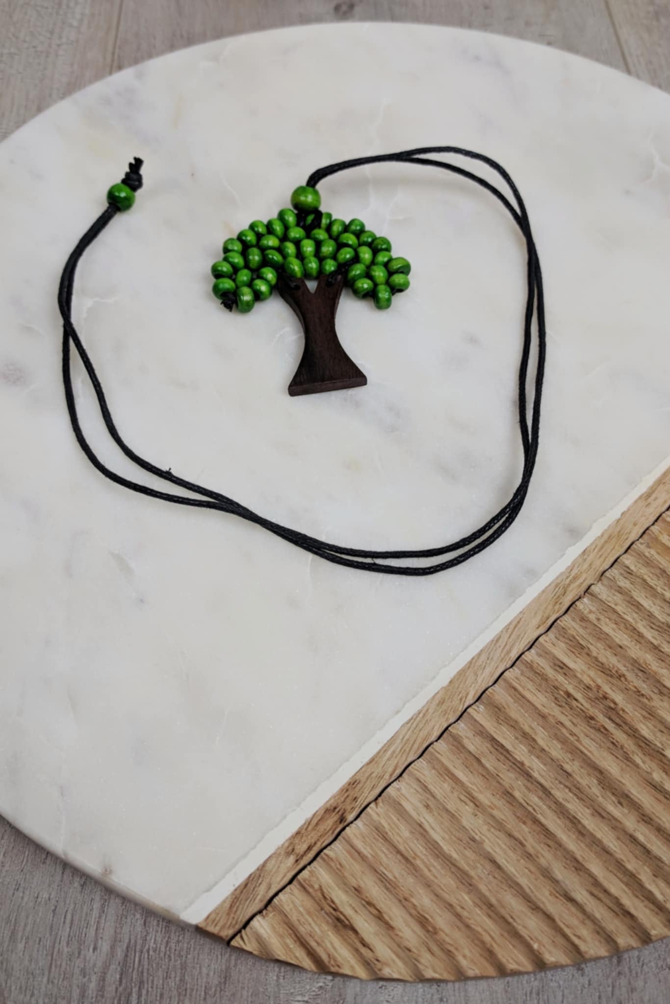 Wooden Tree Necklace - lime
