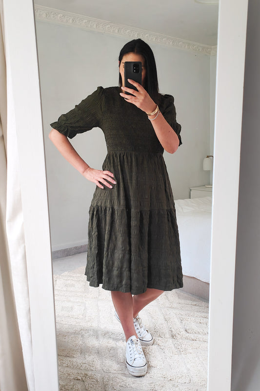 Khaki - Textured Short Sleeve Shirred Florence Dress