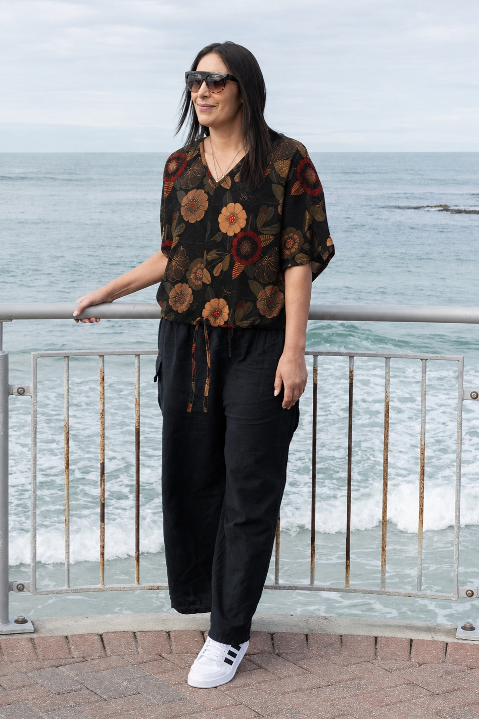 Short Sleeve Verity Tie Top - Retro Blooms