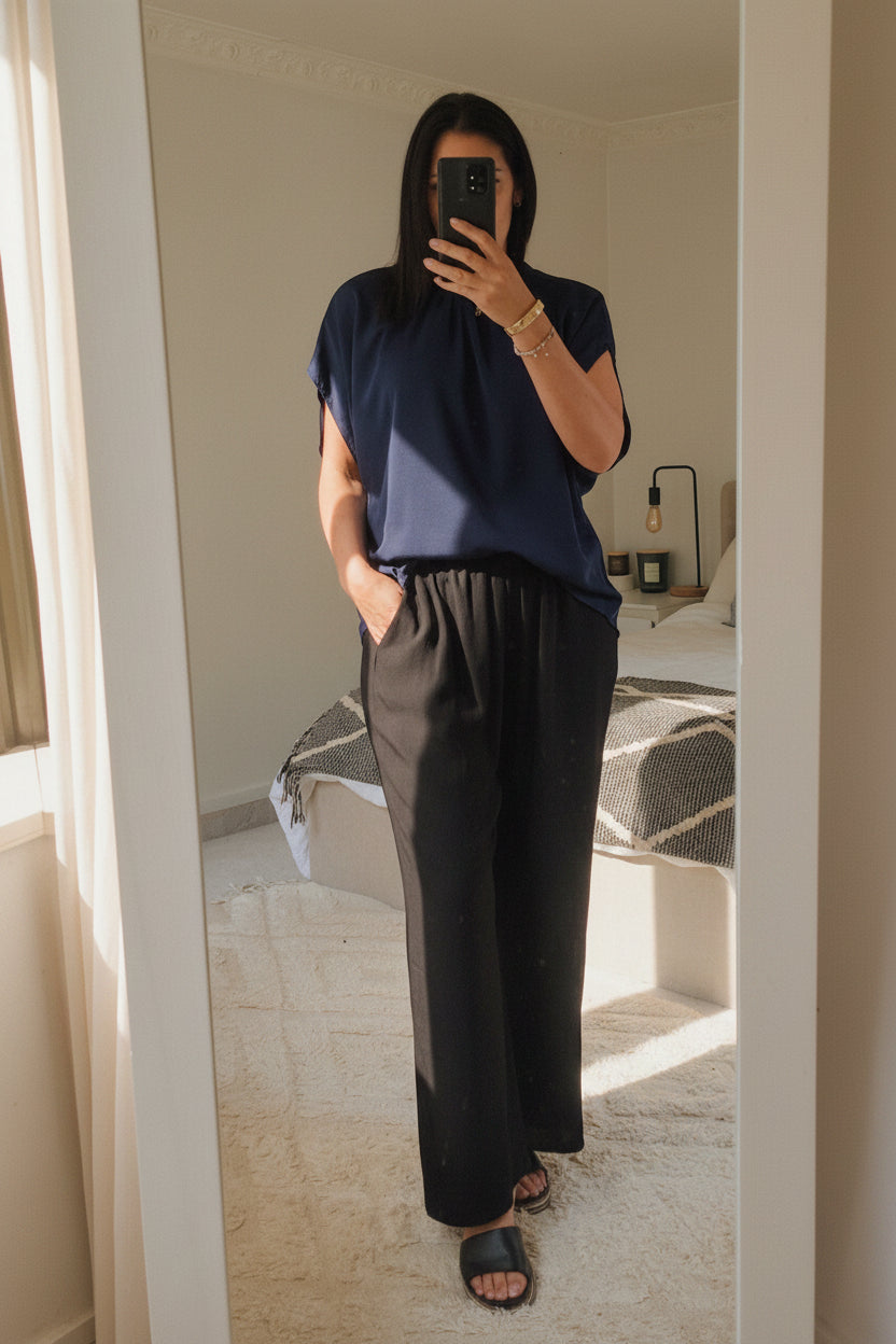 Silky Niamh Capsule Tie Top - Navy