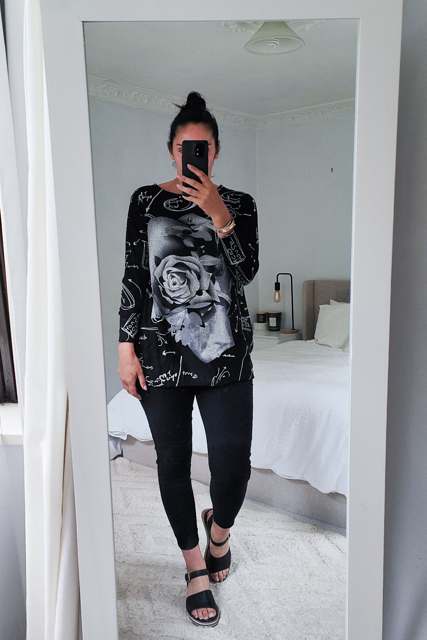 Acrylic Jersey - Graphic Rose