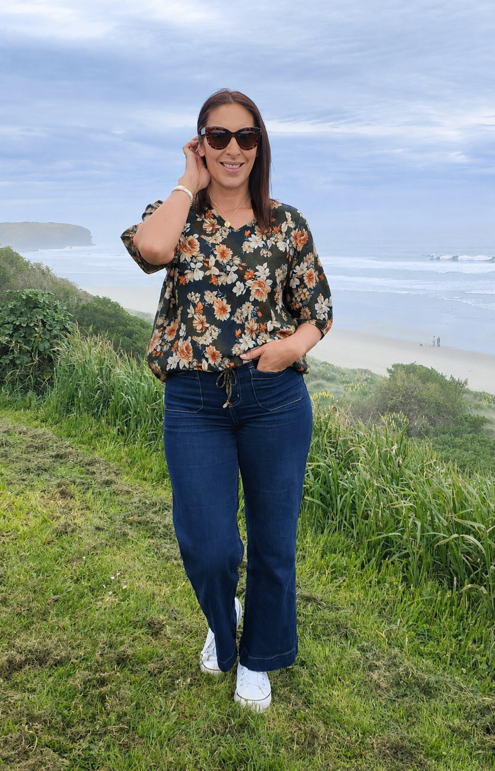 Short Sleeve Verity Tie Top - Faded Grey Floral