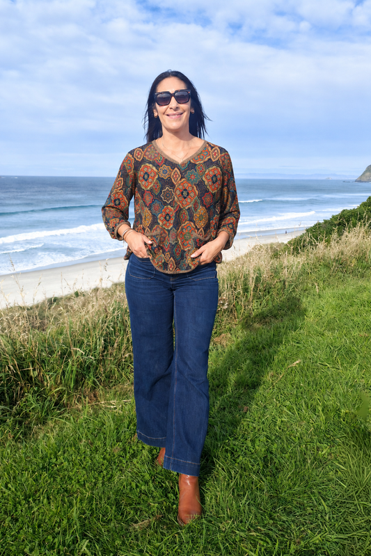 Lila Jersey - Navy Damask