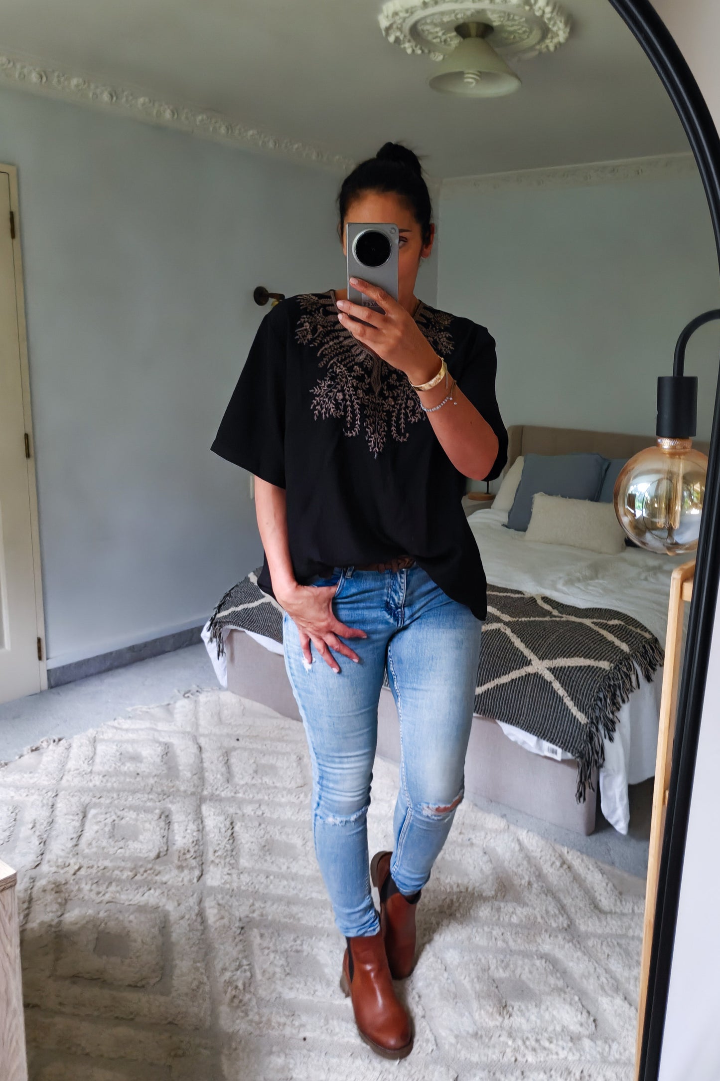 Boho Embroidered Soren top - Black