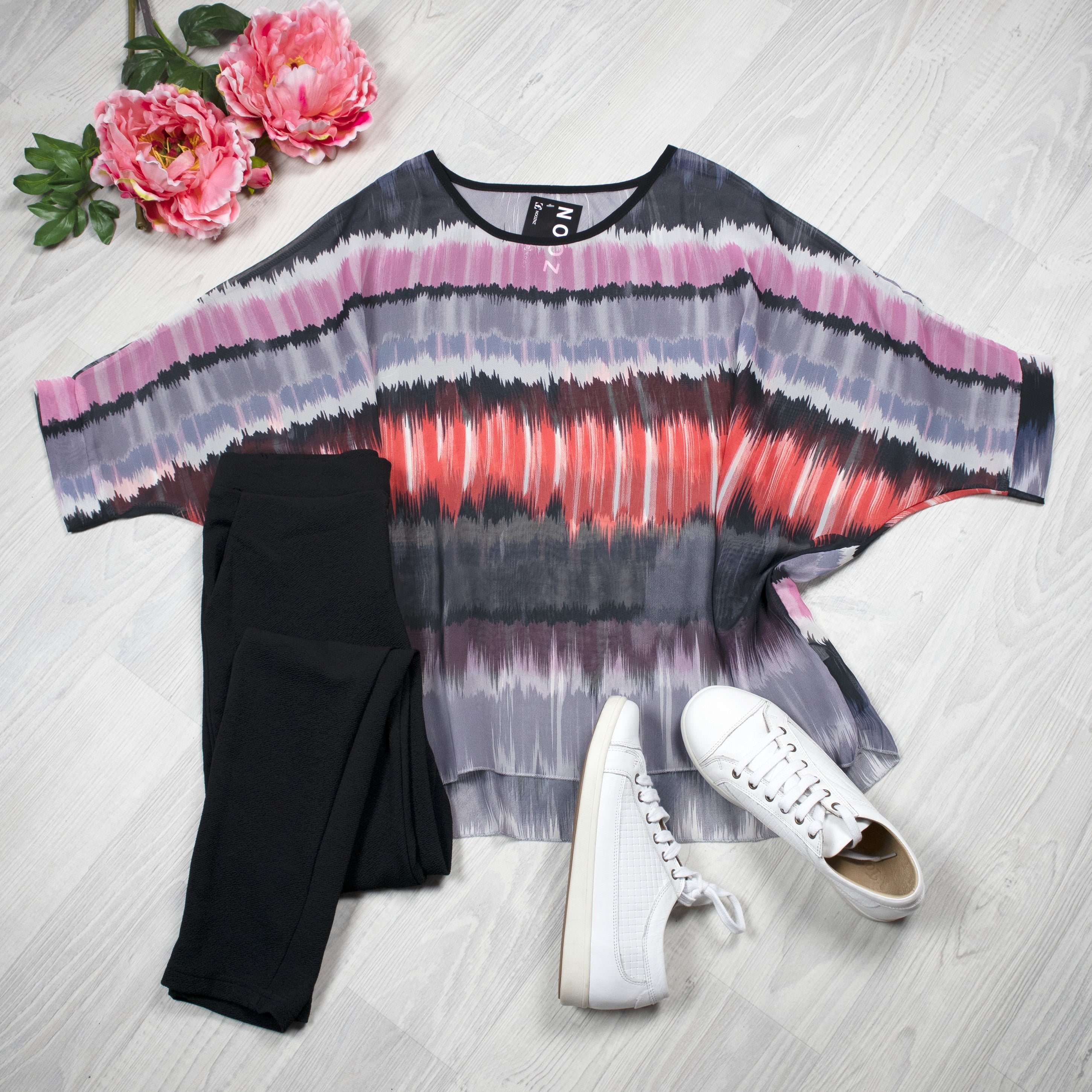 DRAPED BASIC TOP